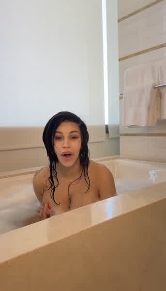 415685e5382aab2c5d9bed3830c1c6783783574898730014459ef56857ef0dfb thumbnail