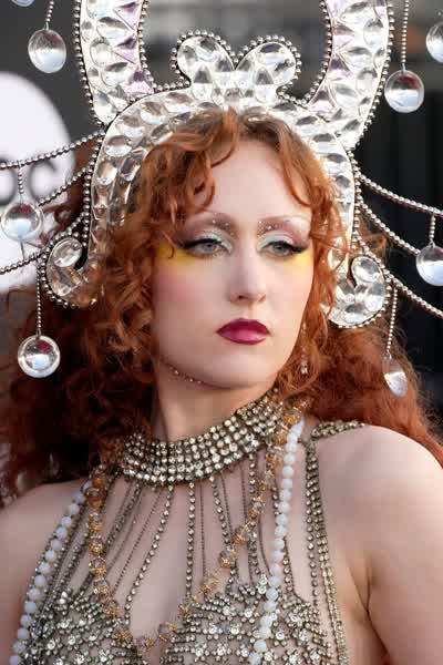 8372ba5696733430d1037748cedd076f581a06b61a40f7e665b51d36ca5b54e8 thumbnail