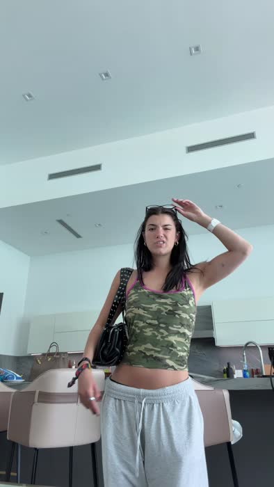 9906e3f62a385cb11711e024fa6efc5c5cd1651e6ef91bd91181a993a6cf150e thumbnail