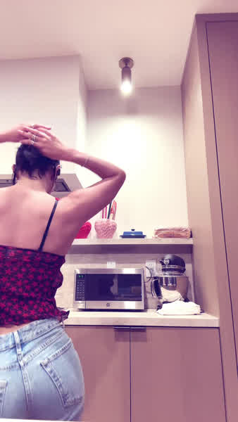 21399480ee31bda675daf62bcf4d1e63af5d44d8e67ca33d5c23a7449601469c thumbnail