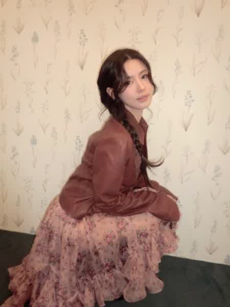 c1d9e78b53969956d5bdcc1d401b7a1b4eaded553d9cda479a934844649d7393 thumbnail