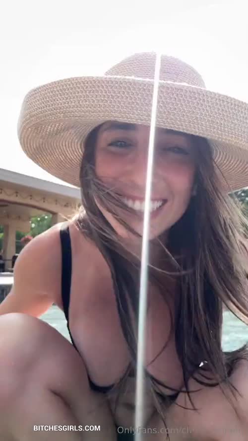 3ce96a4c6e4b400503395cfcb8c86015820435a2a50ca195abd8e6ee8e5453f2 thumbnail