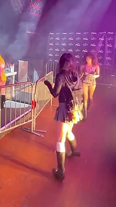 4111b6fdc5385edbce699f0c5e74f019c71f4a4712d78343c4cc640b794b1726 thumbnail