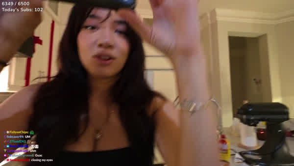 e192c5ca8e4f7de9a8e30e8e557cc1a967ff5a05693b2421a3380b9503df90c6 thumbnail