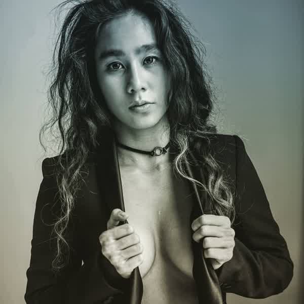 e5b8cb34be1bc810ab06695edab65f2064fb6f3b591ba58da4e31ff60d1281c8 thumbnail