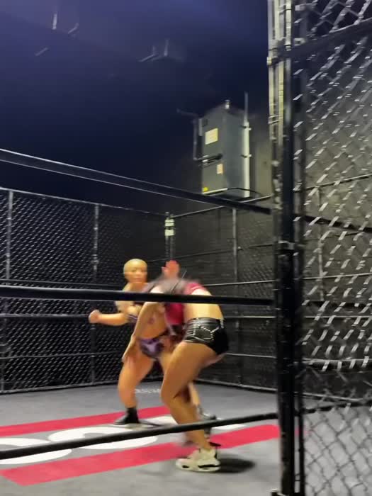 f0fe5ab2ea96d34c2e54bbc3c98e2a3167013f08ce90d7e780c20848a579853e thumbnail