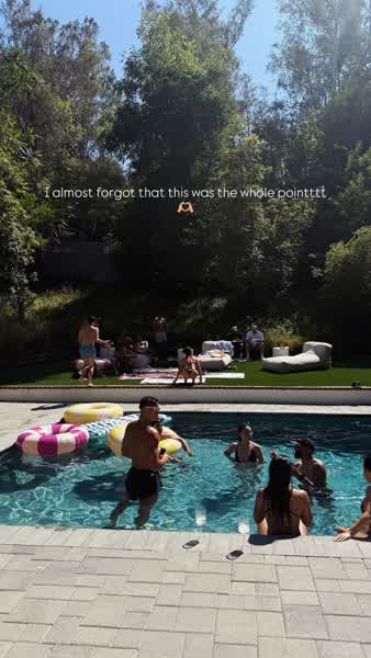 1fcb69182a16fcdb4b3e50801a8ea02039b102a1a4f81f2ad1828e852d6161aa thumbnail