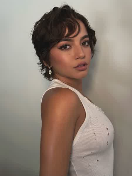 73b21feab6b8bda98ffd483a5490b30dd2560a04fbc277d130134914856d02bc thumbnail