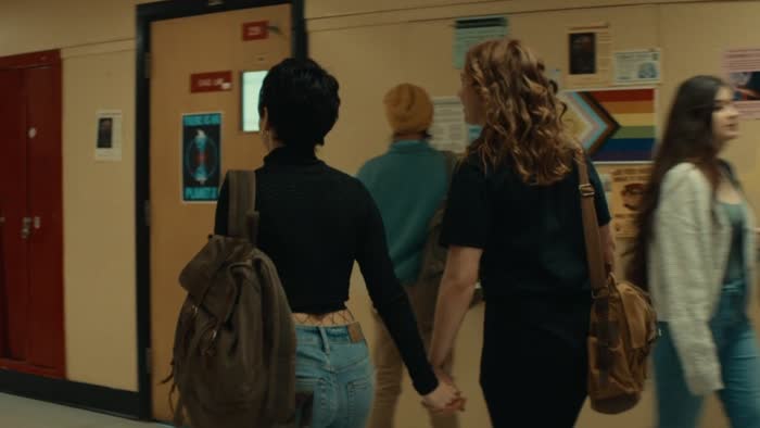 c8fce03a617c7a3dfed3c340e2259e8f870e423d297e53254273f68fc913839b thumbnail