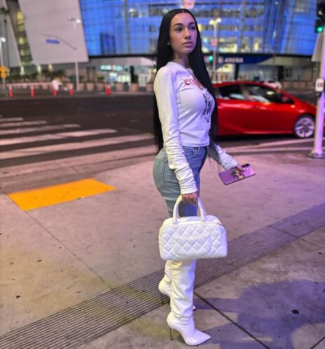 370a5da303bf774a4de466598b68bc40eb61c27a5d55db5930e0d8c46b223ca8 thumbnail