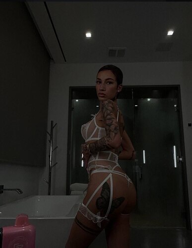 53c7aefb412300de285c57d5ad3b7200a641d30631a90e97c076e6e62118546e thumbnail