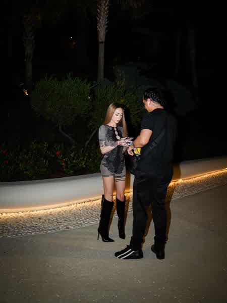 efc4be0b9cc3031a2e1b3004bf195822bfbc8f2162d92f5a363a9aa99a1a14d8 thumbnail