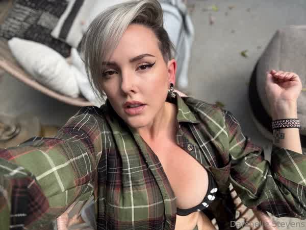 bd1979e55cbd5e268e2c3a652a5c4d7637096b49c3f27f8c6042b65ffb984309 thumbnail