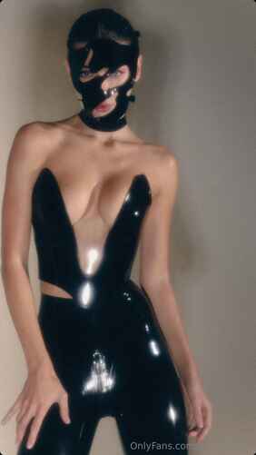 06b5bc19beddac336c389c2fa396fc644e5328b33d3e061ad64a52a8f3523dd3 thumbnail