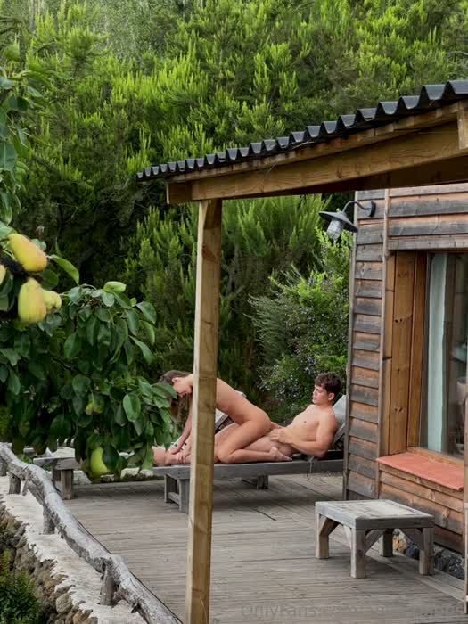 41cad92613d87c4b2d37a6d7062a58fb4a6d970699c5dbc4fe4298b986ef6af3 thumbnail