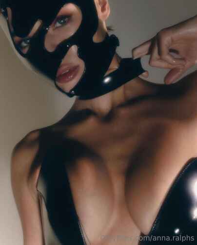 44e572938c14e09f02c0b20f38a4a64e22bf244470fec759056a411ab7d21322 thumbnail