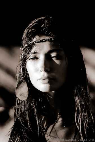 ffaa8878f211854c6ecfef1dd863d2fef29fc286ed708d210c99c5e2d90944ce thumbnail