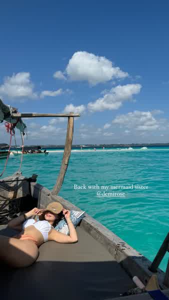 955eee49e443738d6d9201bd85c397050ceb17d72d3cb07b0caea514abededd1 thumbnail