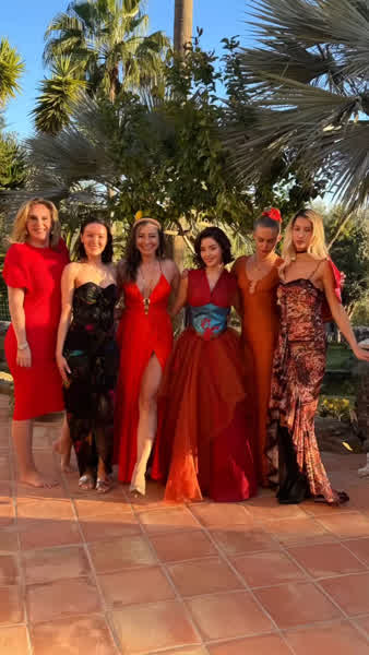 9eb82903efac63b33599028dd88201e1ac76d14ed125c9b29ed8505e3d1067df thumbnail