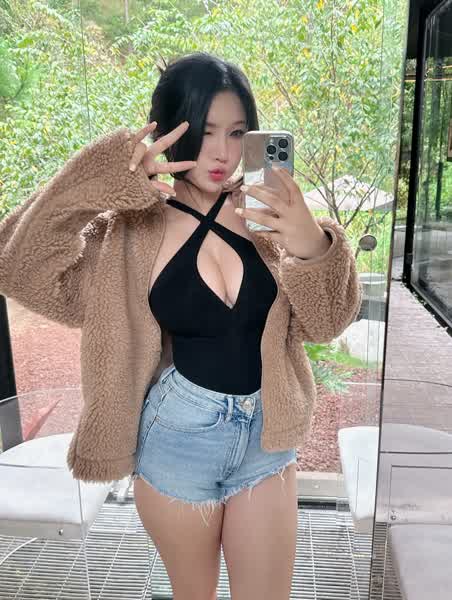 79cd2fec8d5639e3156678b204d5effb78630b815d17a2855cc284dc9aca90a3 thumbnail