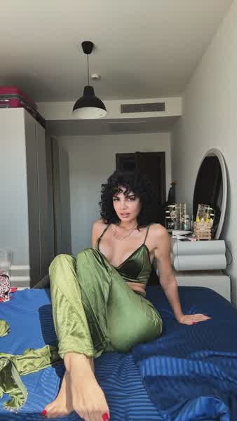 2a7a2e7c2d258dc70eef40c211dccc823641fdf4b7cf8437ee3ec8d4a0994223 thumbnail