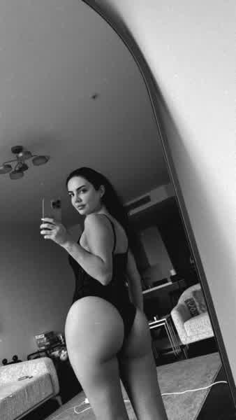 d4b04889f845e9464e35dd5f0ed4ab97c8b8369cac419bd99eeb26de36e70c26 thumbnail