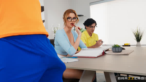 d31e2bba84f1973727743c3856471f25bf8253405c51612b6f87f92dff49d861 thumbnail