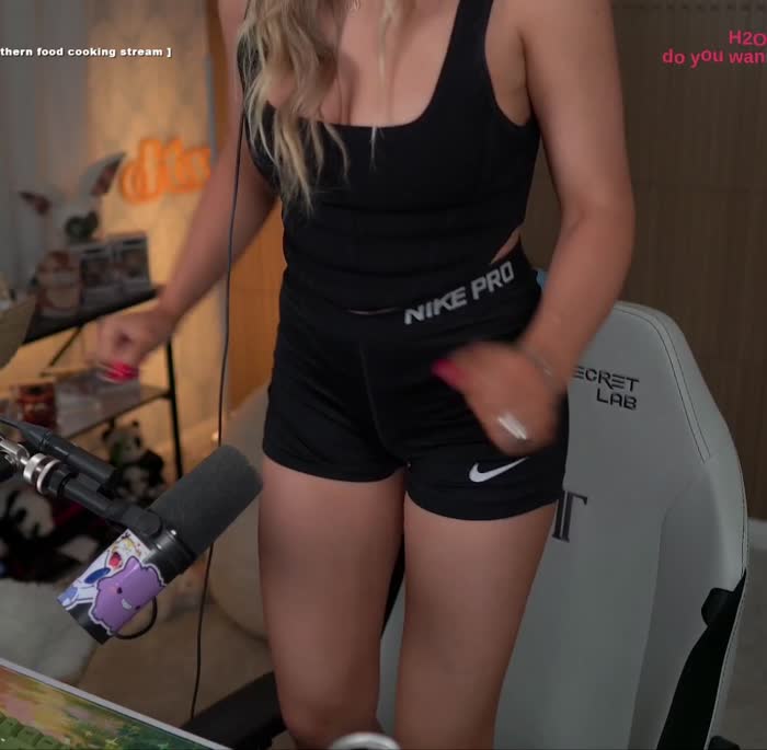 Em3Rome Sexy White Streamer - Em3Rome Crazy Annoying Nude Videos