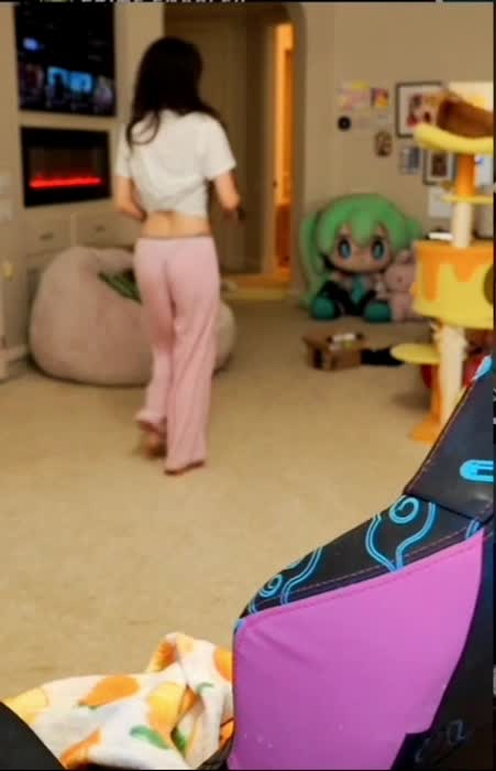 af081b5a60d2953d00de8ebc86a6ac2ac916397a8c5d09efe27a41a0348c7427 thumbnail