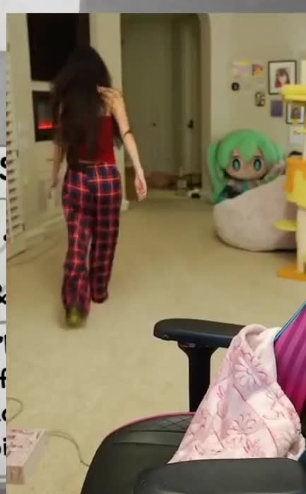 38dc2feaa53a43349cfb013926e523dfb637922ea785b3ae4c11b2ff6f0bb2d5 thumbnail