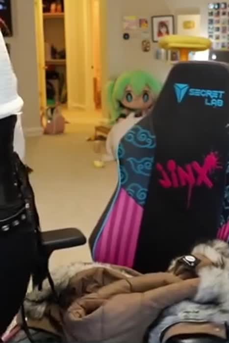 87c989229add045ebcaec88039eca2d0dfb8f88054a2e0a60358fc293a22464c thumbnail