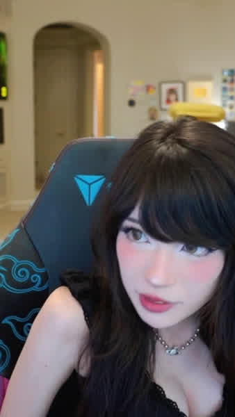 bd8a270f1d005da74b292364b4fed924cc61b2663978f6e33aaad8c5eea3e5fa thumbnail