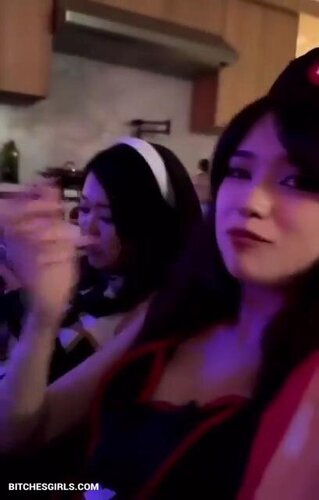 298499027843544158330813455259274604442 thumbnail