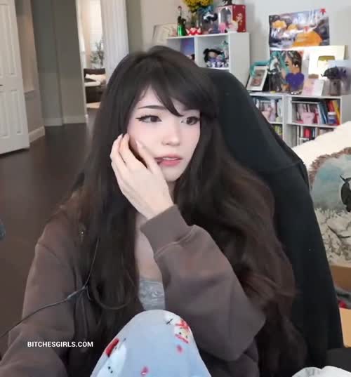 cab76fd10933c9e01b44243f4786329c2af253032897235c6186b7fa5ddd6b5d thumbnail