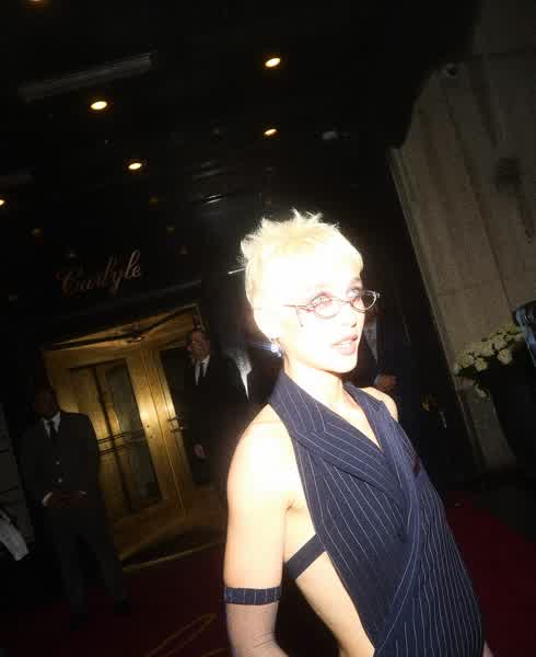 28f4dd5bf53f20da2d5eb501d3bf8e0b451e737e239af175fc711bd91086db94 thumbnail