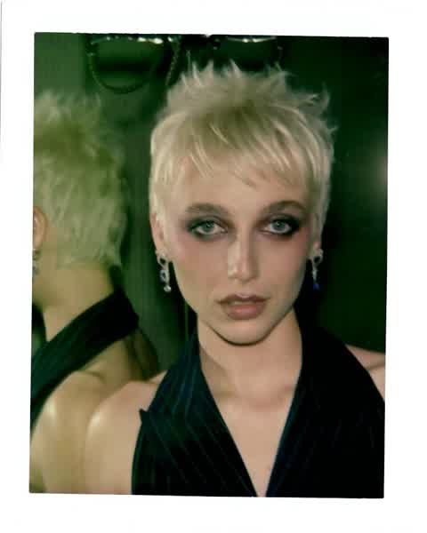 44e54150d2912eedf37118b0b1545d329051b1e6e0e554190c4fbdfdd484a99c thumbnail