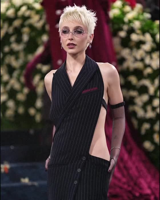 Emma Chamberlain Nude Videos - Emma Chamberlain Youtube Porn