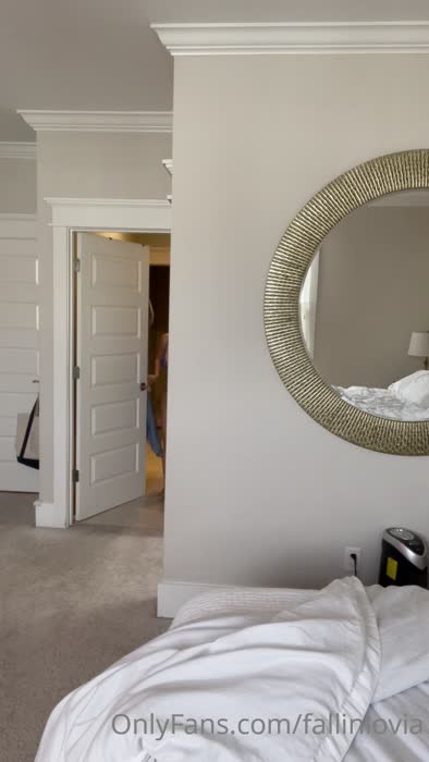 739a7514b148f1416f6b5d17611ff960bb9843a7563d0a635f0482198231604e thumbnail