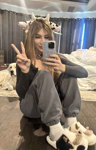 74e1e7071fe9d93fa0b9cbd39f57a27bd21a261636b515c24fc5b2f93439414f thumbnail