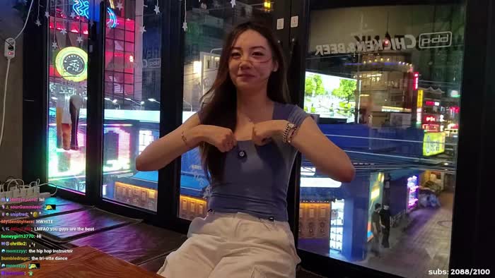 008e9f756ec94428b242284fb75167fc1eff8babea7d9c5779a3eb31eafc5d94 thumbnail