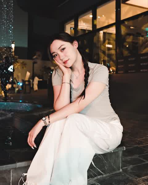 20efc465195a8b2c135cb8eb23a2069dd0e2132ae4a89f1719c637a8551ce842 thumbnail