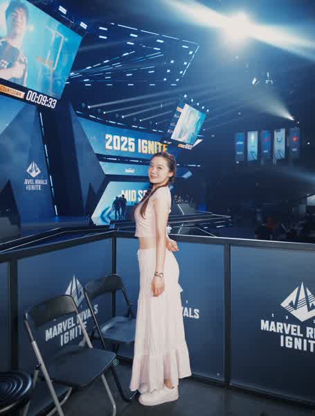 41cc4a9626f6811e1b254207b69eaba05ab8796e572324b2b34456a1cb29a9c2 thumbnail