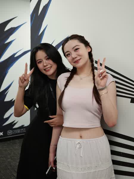 cb97cdef72d58fe0acee0d47e134671408ebf862bb86ce3c962a2b77f367cecb thumbnail