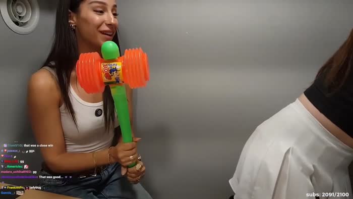 ef765cc6b557847a125d890e53541b50441635320d276222477590ef661df164 thumbnail