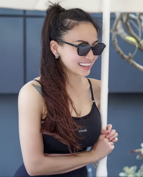 72cdc1d02b60d848d2813f9bfb3c4fabf48c14c42d6dc79261fe0685ed3a4a2b thumbnail