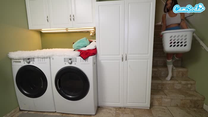 bade098e949a2177bb89d875c3b005673fbb06659cbccba14916f71f2bdbc7ab thumbnail