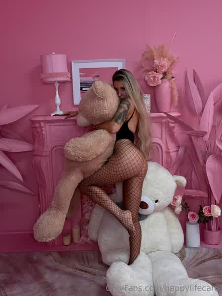 f27ceeaf9fef8482ac4a3fdd5619c22f60e5c52d61eca8d810ecf4f5c5cf400c thumbnail