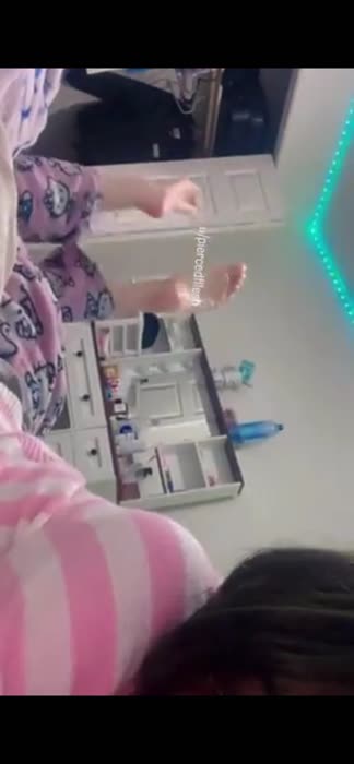 1d929d8146021c5c269e2a7754676c5f2f76d1a8f6484edaead0d22d77c0f6f7 thumbnail