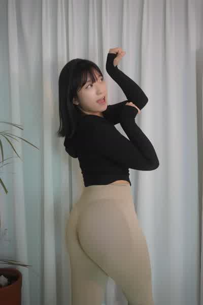 aa300db41f80b5faa4c0d4d4e62cdf1f7c6d2edfca6e371259ccb8fc92b53936 thumbnail