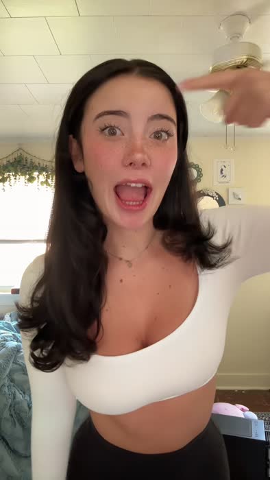 2c4e0d88fb9bbbf16897551fa0111a2d9bf4de88fbba463b3eaee0d626caf3d6 thumbnail